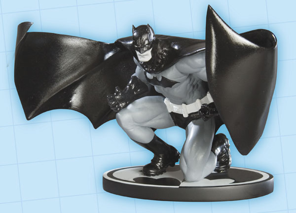 Toys: Jim Lee Statue